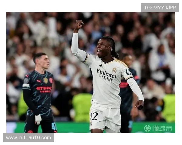 卡马文加全能表现闪耀中场，居莱尔定位替补奇兵